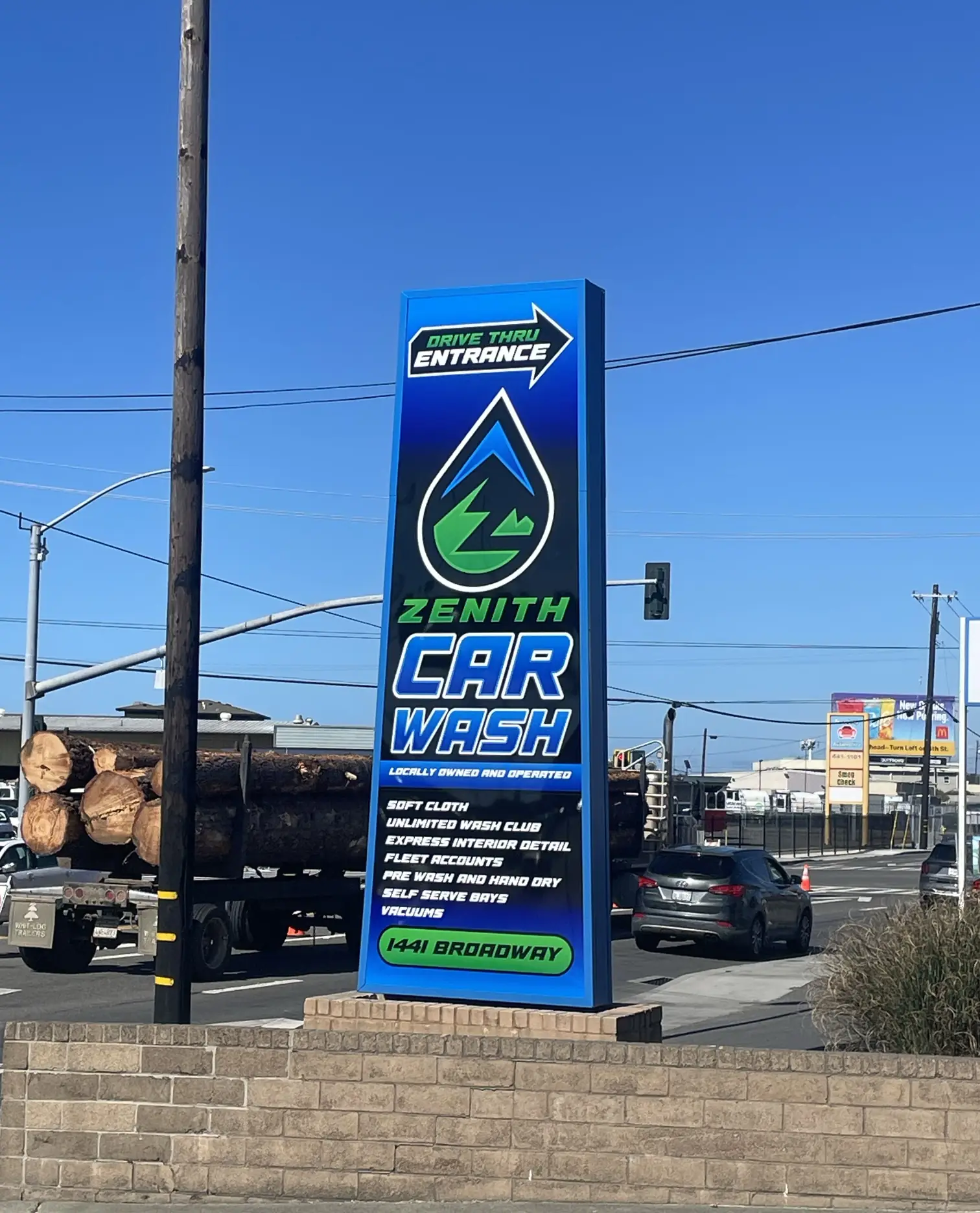 The Zenith Car Wash entrance sign on Broadway in Eureka